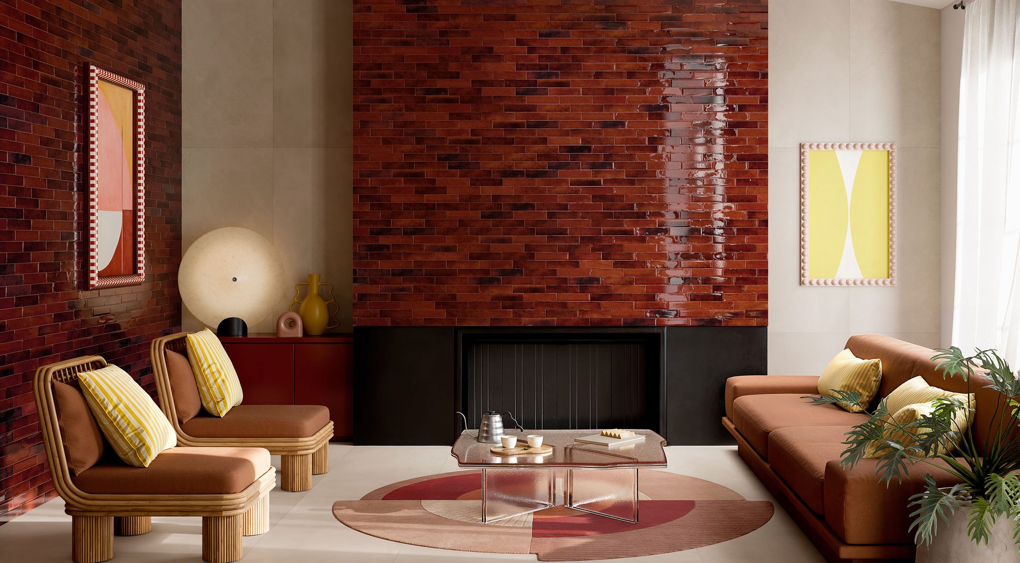 Interieurfoto (Wohnzimmer) mit Boden- und/oder Wandfliesen von Rivièra Maison.