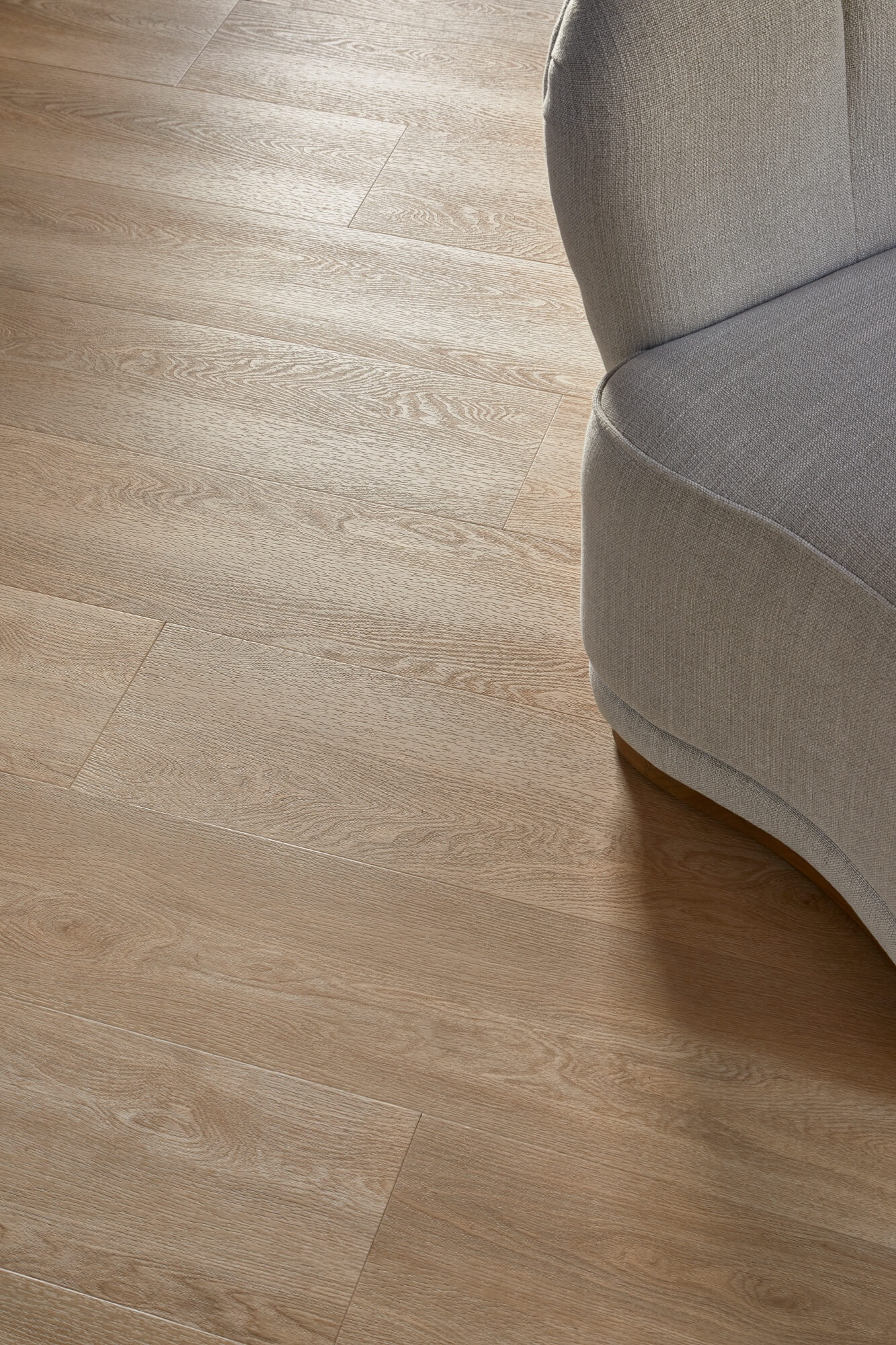 Interieur mit einem Long Island PVC-Boden von Rivièra Maison Flooring