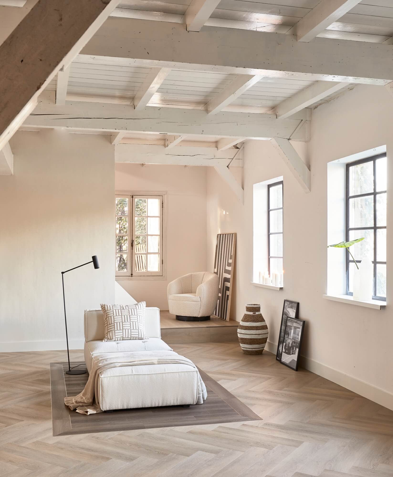 Interieur mit einem Long Island PVC-Boden von Rivièra Maison Flooring